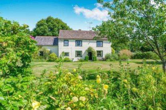 3&nbsp;Bedroom&nbsp;Equestrian...